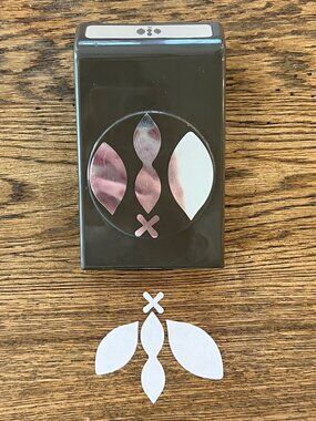 Stampin Up! Blossom Builder Petal Punch Multi-Shape Paper Craft Tool